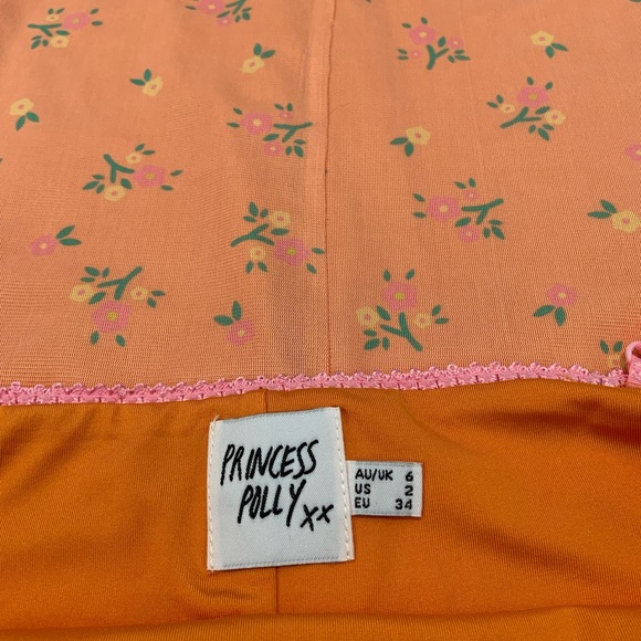 Princess Polly Maxi Dress - Picture 3 of 4